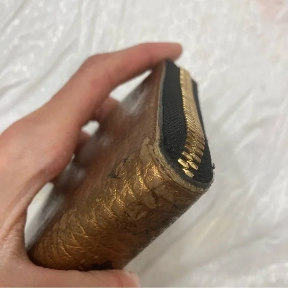 Mcm gold or copper leather zipper clutch wallet - Picture 7 of 11